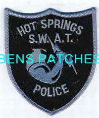 ARKANSAS,HOT SPRINGS POLICE SWAT SUBDUED 1_wm